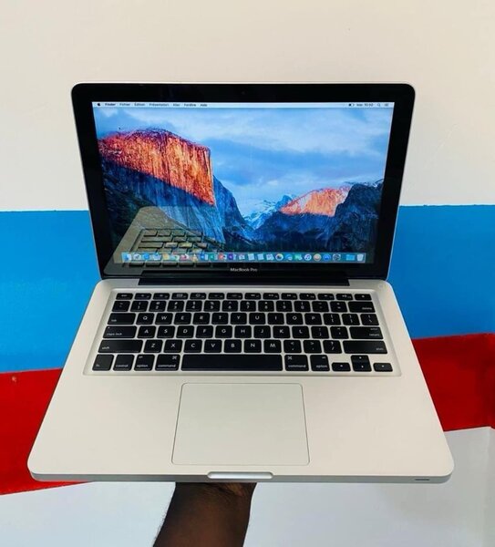MACBOOK PRO CORE i7 ~ ANNÉE 2012 | RAM 8Go - STOCKAGE 256Go SSD - ECRAN 13.3 pouce