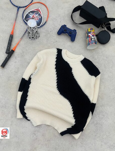 Pull en tricot bicolore