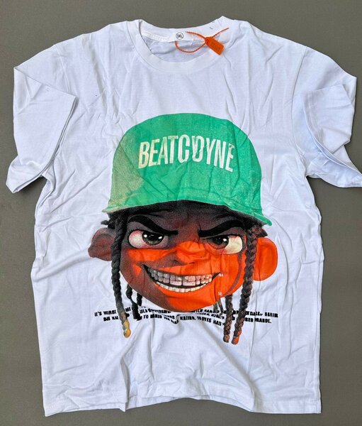 T-shirt graphique tendance unisexe