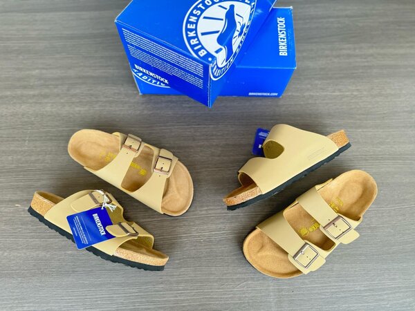 ARIZONA BIRKENSTOCK SLIPPERS