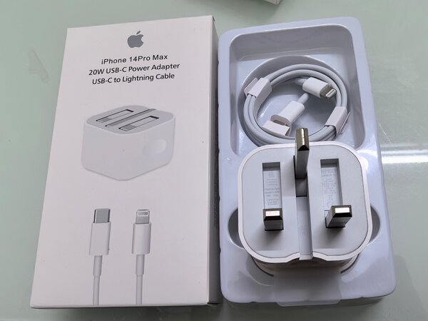 iPhone 14Pro Max Fast Charging Charger20W USB-C to Lightning