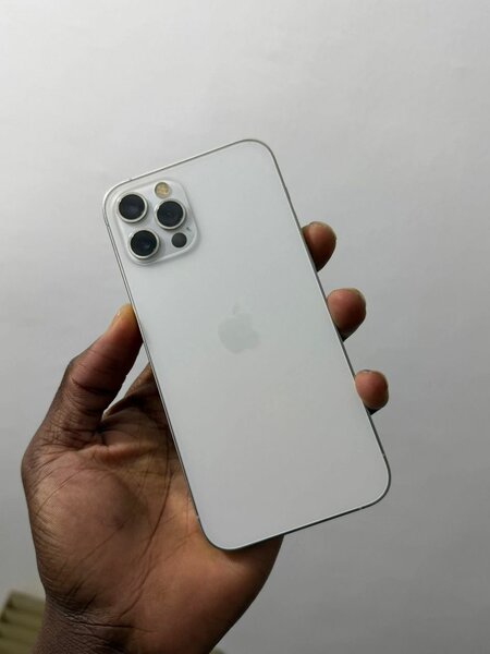 iPhone 12 Pro - 128 Go