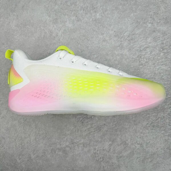 Baskets multicolores légères