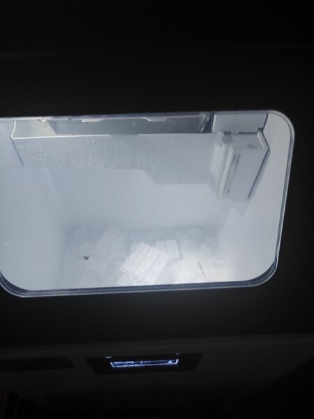 Льдогенератор промышленный, 36кг льда в сутки, форма кубик