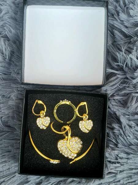 JY 4 piece jewellery set