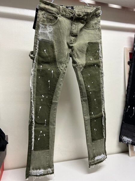 Jean slim vert délavé