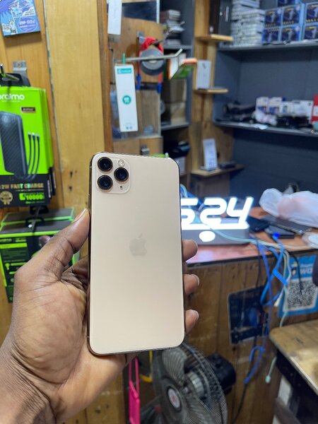 IPHONE 11 PRO MAX
