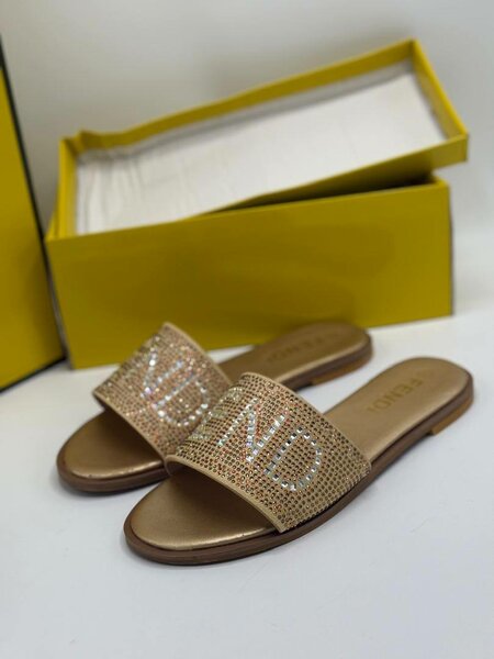 Fendi slippers