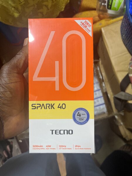 Tecno Spark 40 Smartphone