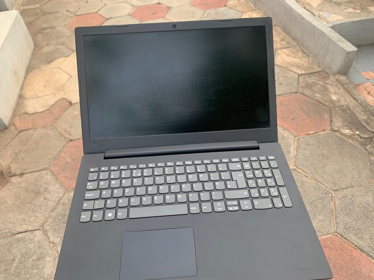 Lenovo Ideapad 130 - 15AST