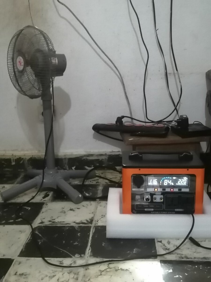 Station d'alimentation portable 220V