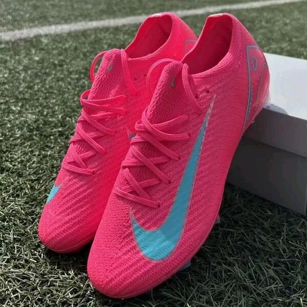 Chaussures de football Nike pour homme