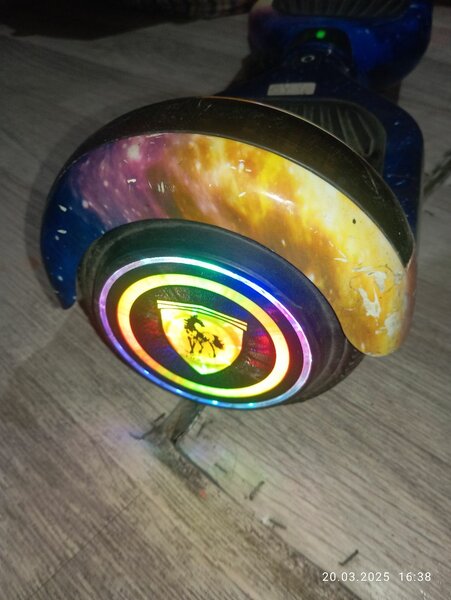 продаю гироскутер со встроенной колонкой без зарядки за 3500