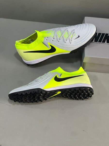 Chaussures de Football Nike Jaune Fluo