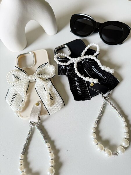 Coque iPhone élégante miu mium