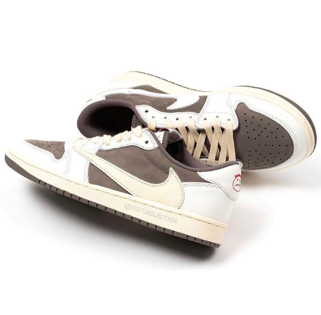 Air Jordan 1 Low OG Travis