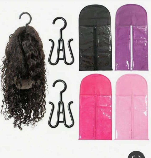 WIGBAG WITH HANGER