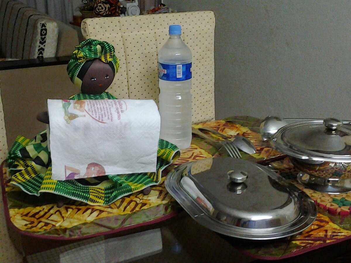 Porte-Sopalin Poupée Ethnique