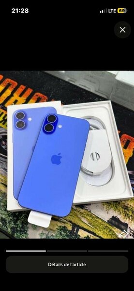 iPhone 16 Blanc & Bleu