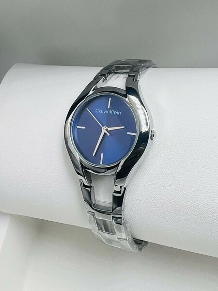 Montre élégante Calvin Klein