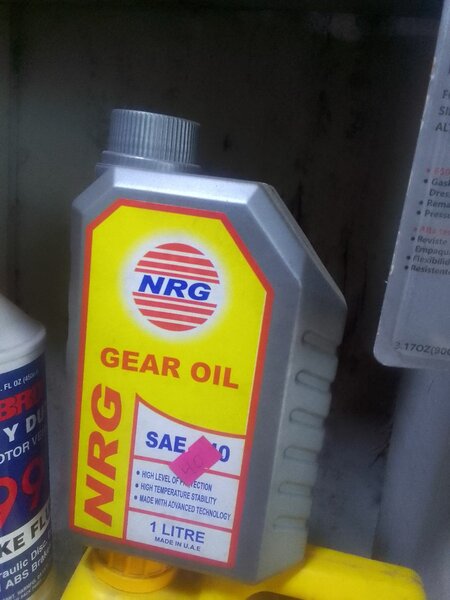 Gear oil