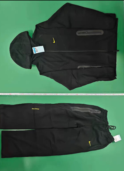 Ensemble de sport noir pour homme