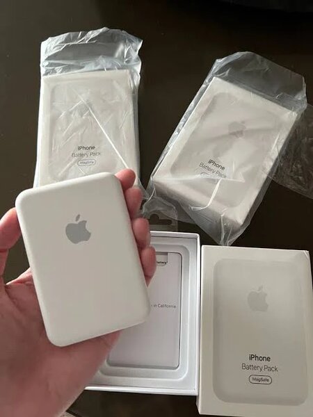 Magsef Powerbank (very good)