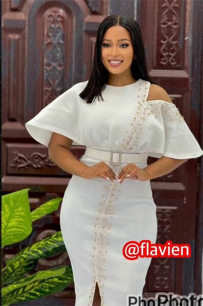 Simple and classy wear