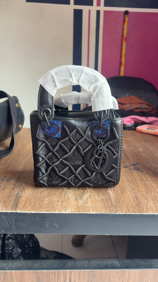 Sac à main en cuir Dior Lady