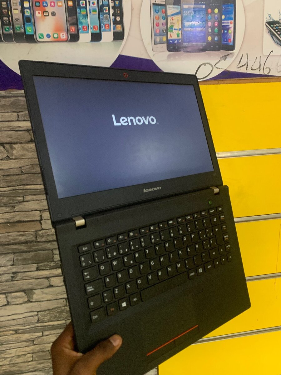 Lenovo 80MX