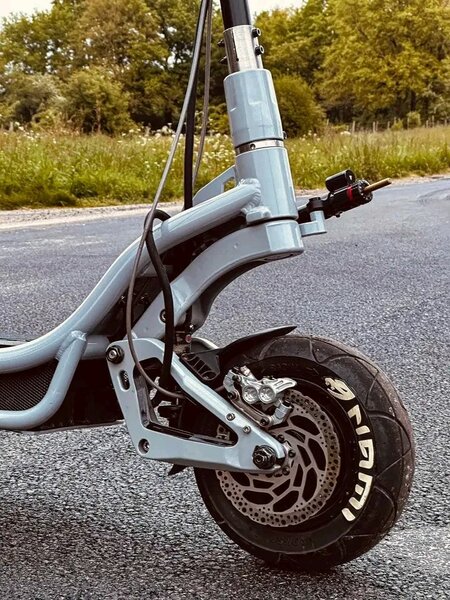 Trottinette électrique tout-terrain