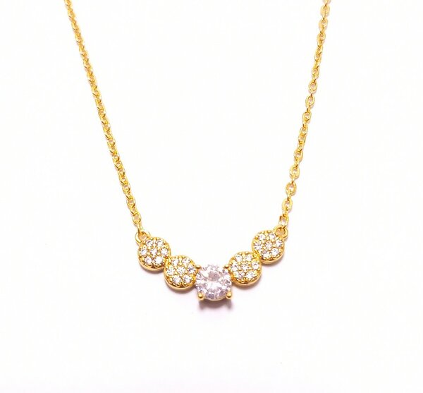 Collier en or avec diamants