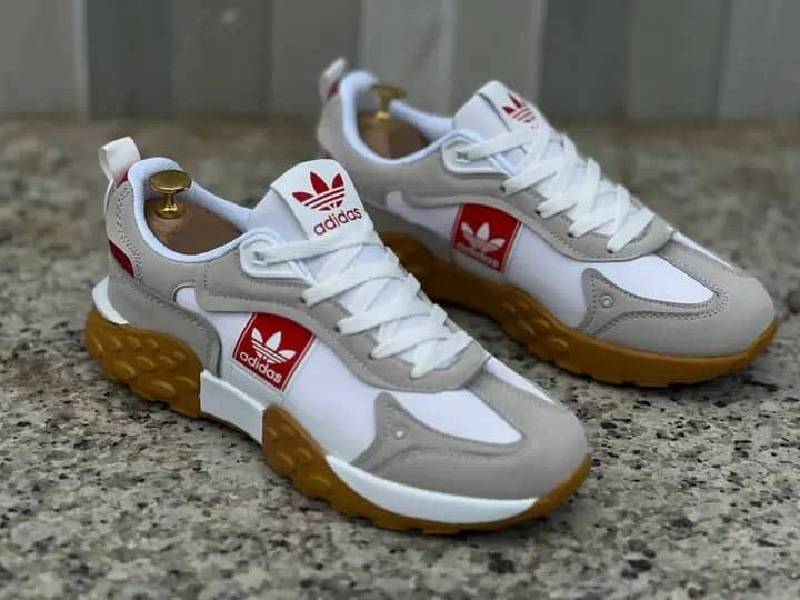 Chaussures de sport tendance