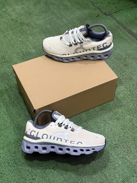 Baskets CloudTec légères