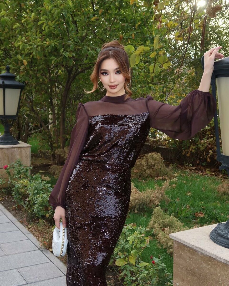 Нарядная двойка