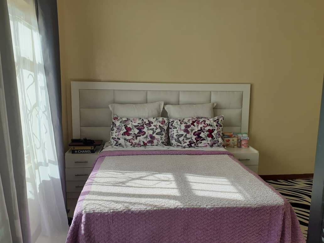 Queen size Headboard with side drawers attached