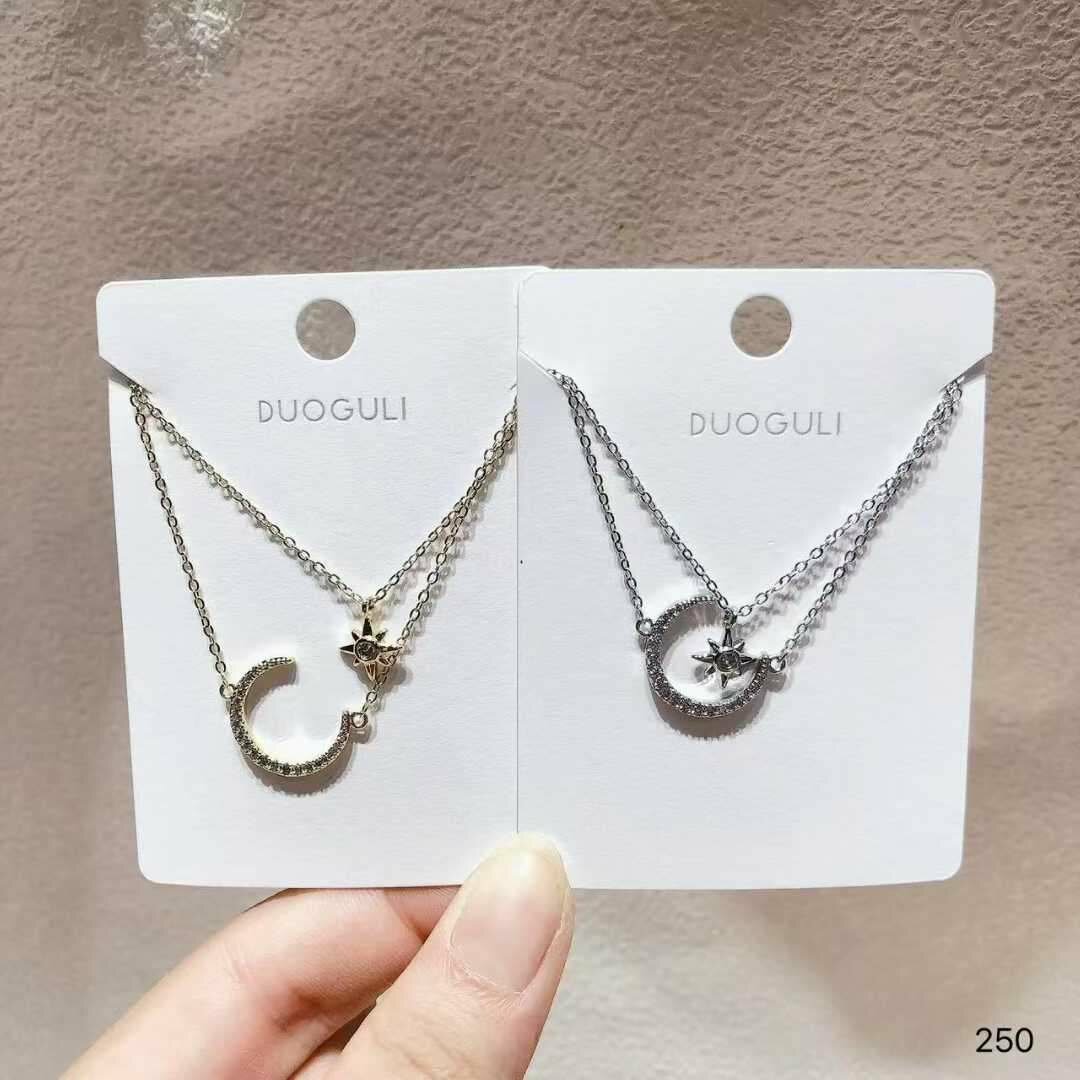 Elegant Pendant Necklace Set