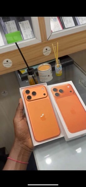 iPhone 17 Pro Max Orange