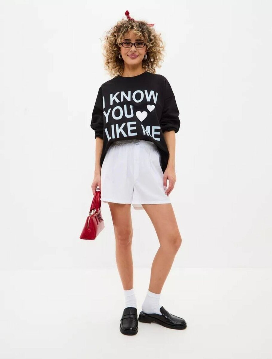 КОФТОЧКА СО СВЕТЯЩИЕСЯ СЕРДЕЧКОЙ