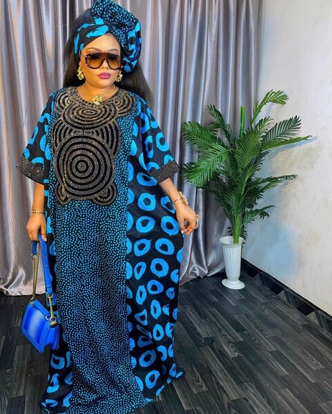 Is available in colors