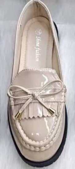 belles chaussures pour femmes