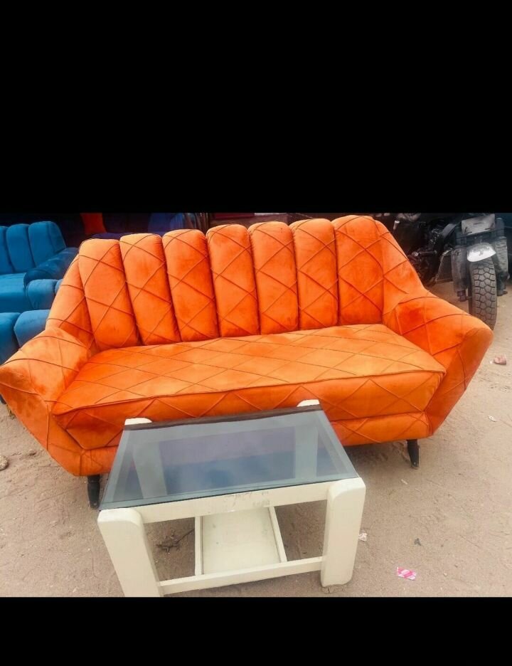 Canapé moderne avec ottoman