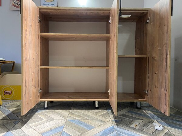 Стейшн-шкафчик