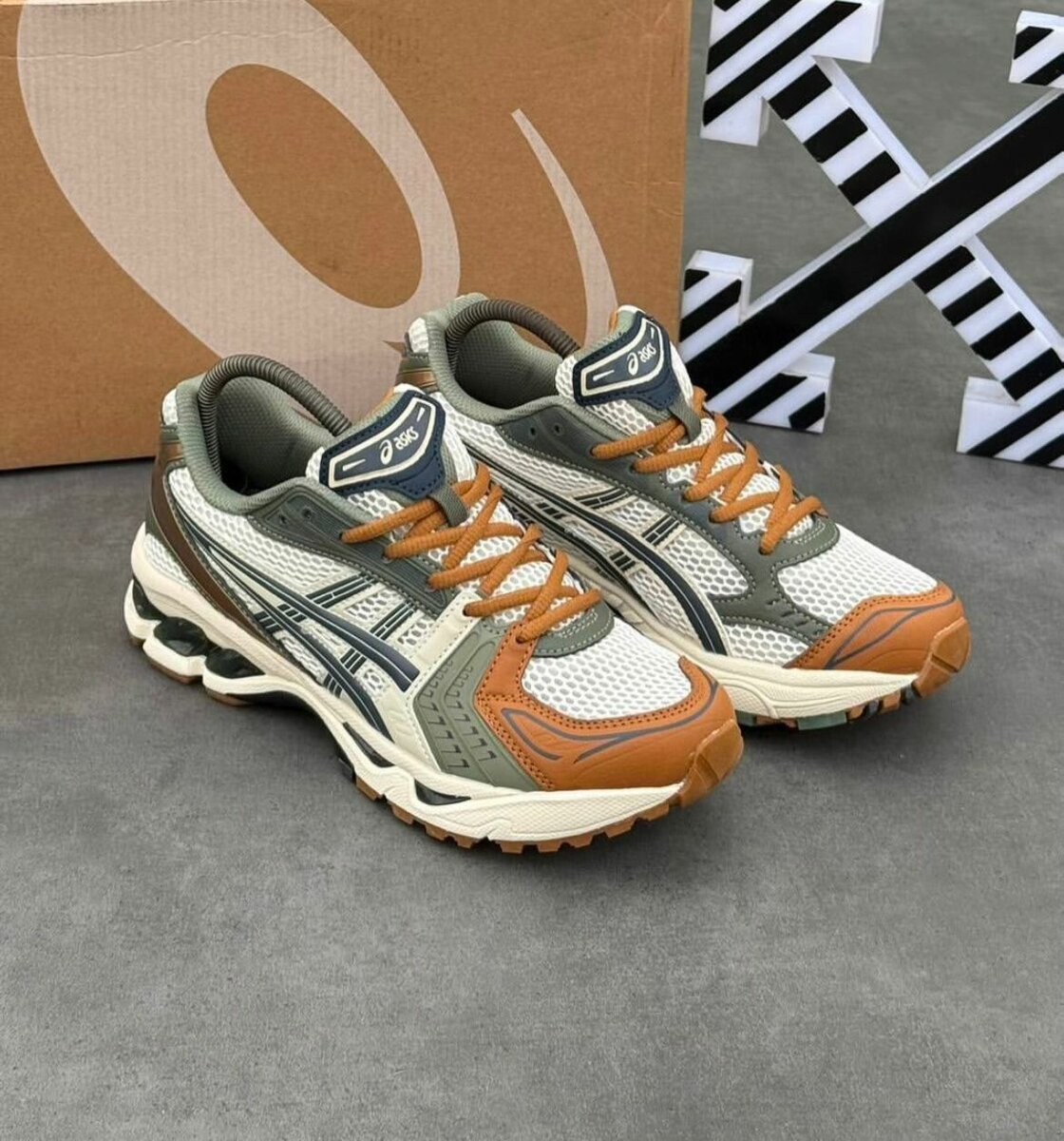 Chaussures de Course Asics