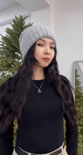 Комплект : шапка и шарф