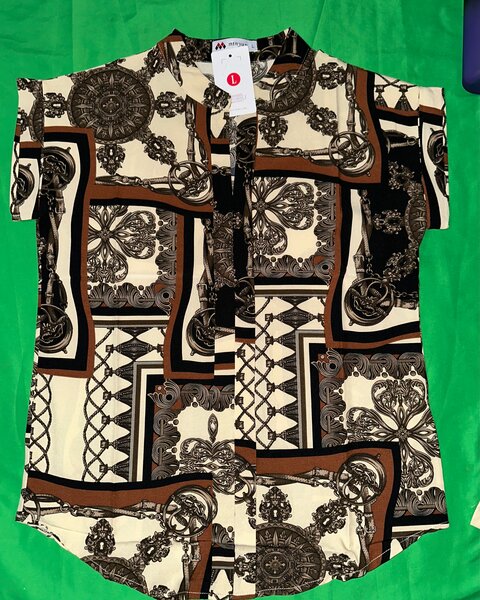 Chemise à motifs élégants