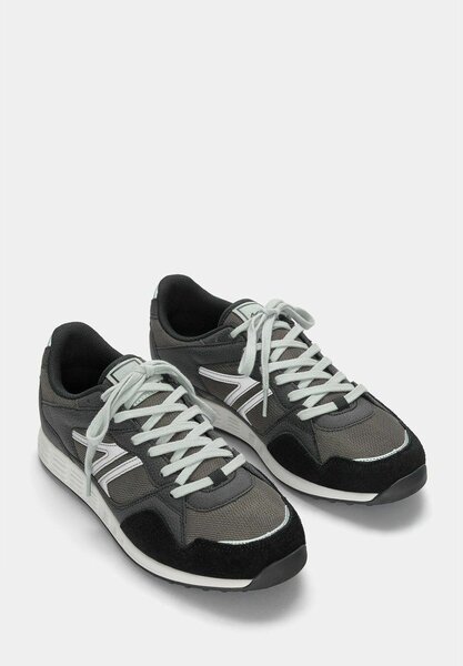 SNEAKERS PUL AND BEAR