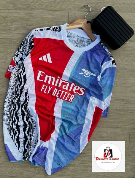 Maillot de football coloré