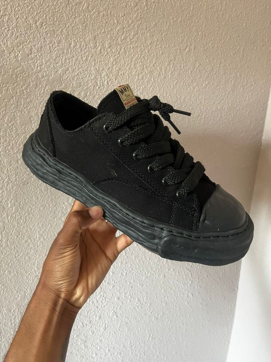 Baskets noires en toile