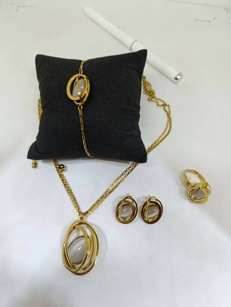 Boucles d'oreilles bague chaîne et gourmette